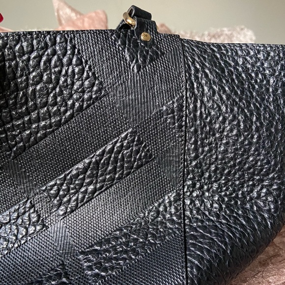 BURBERRY ROMANIA BLACK LEATHER TOTE - Picture 13 of 16